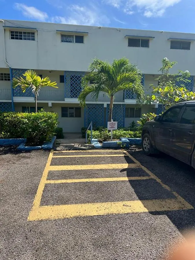 Carib Condominium Ocho Rios Apartman